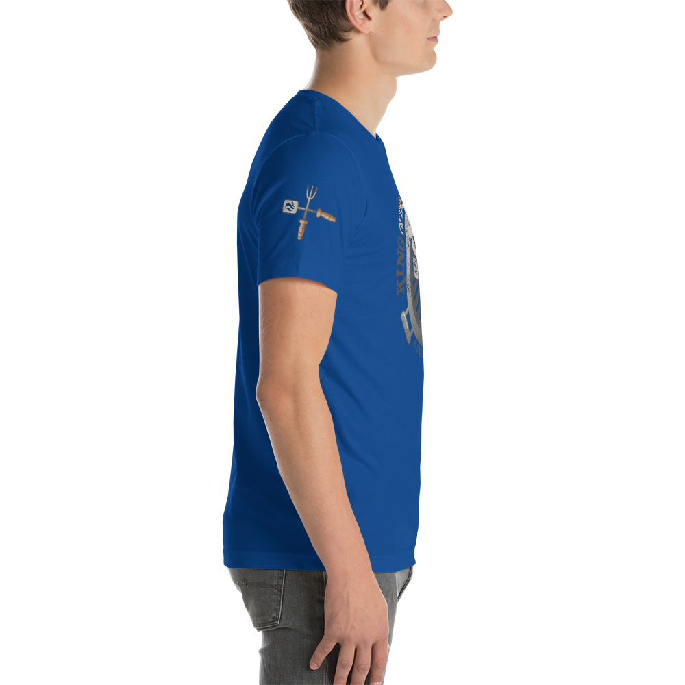 unisex-staple-t-shirt-true-royal-right-649f0a4376fc0.jpg